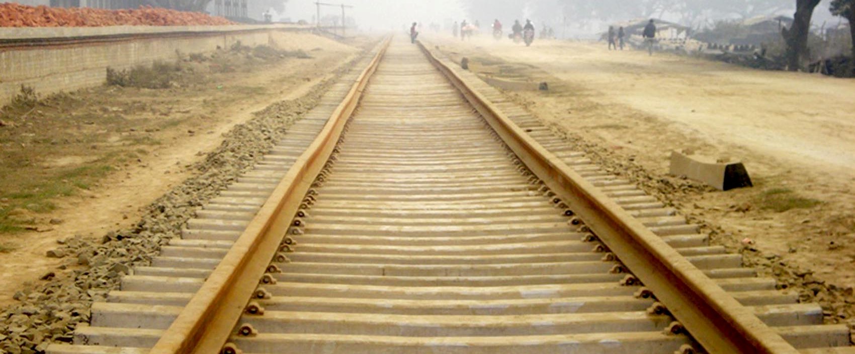 पूर्व–पश्चिम विद्युतीय रेलमार्ग : बर्दिवास–गुजरा खण्डमा ५० प्रतिशत काम सम्पन्न