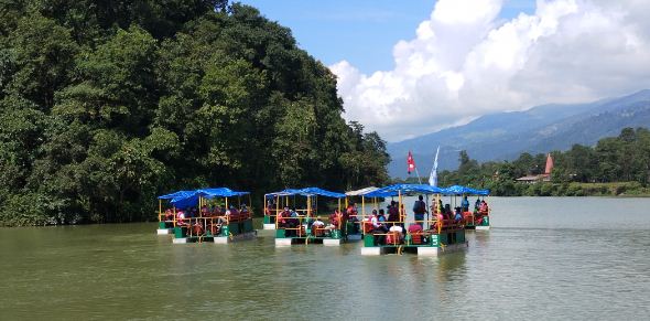 पोखरामा विश्व पर्यटन दिवस, ‘फेवा फेरो फुट ट्रयाक रेखी’ को सुरुवाल