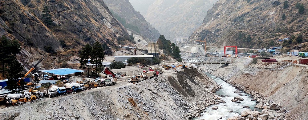 रसुवागढी जलविद्युत् आयोजनाको उपकरण जडान तीव्र