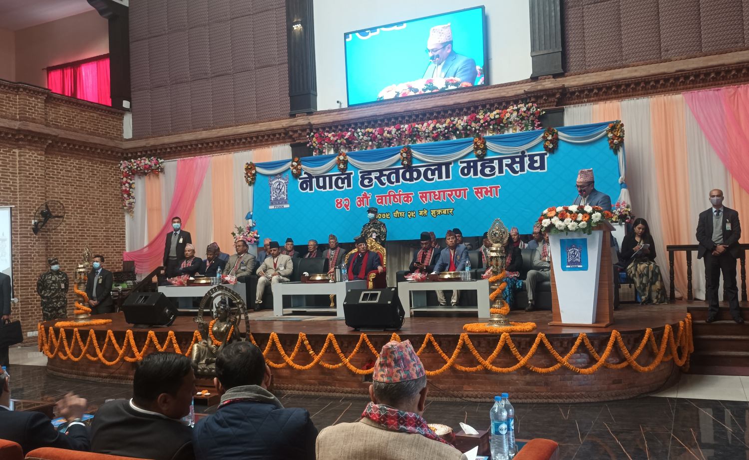 हस्तकला उद्योगलाई सातवटै प्रदेशमा विस्तार गर्ने प्रधानमन्त्रीकाे प्रतिवद्धता