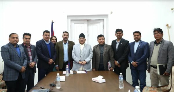 नेपालको अटोमोवाइल क्षेत्रका समस्या सम्बाेधनका लागि प्रधानमन्त्री सकारात्मक