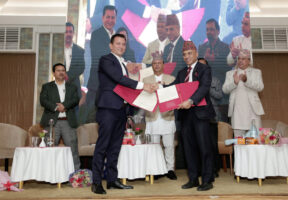 निजी जलविद्युत आयोजनामा बाढीको पूर्वसूचना प्रणाली विकासका लागि मौसम विज्ञान विभाग र इप्पानले गरे समझदारीपत्रमा हस्ताक्षर