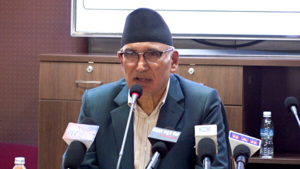 अर्थमन्त्रीलाई चेम्बरको एकसय बुँदे सुझाव, छलफलमा लैजाने प्रतिबद्धता