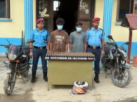 लागू औषध सहित दुई युवक पक्राउ