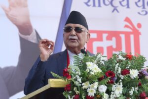 पूर्वराजाको कुण्डली मात्रै हेरेर हुँदैन, जनताको कुण्डली हेर्नुपर्छ : ओली
