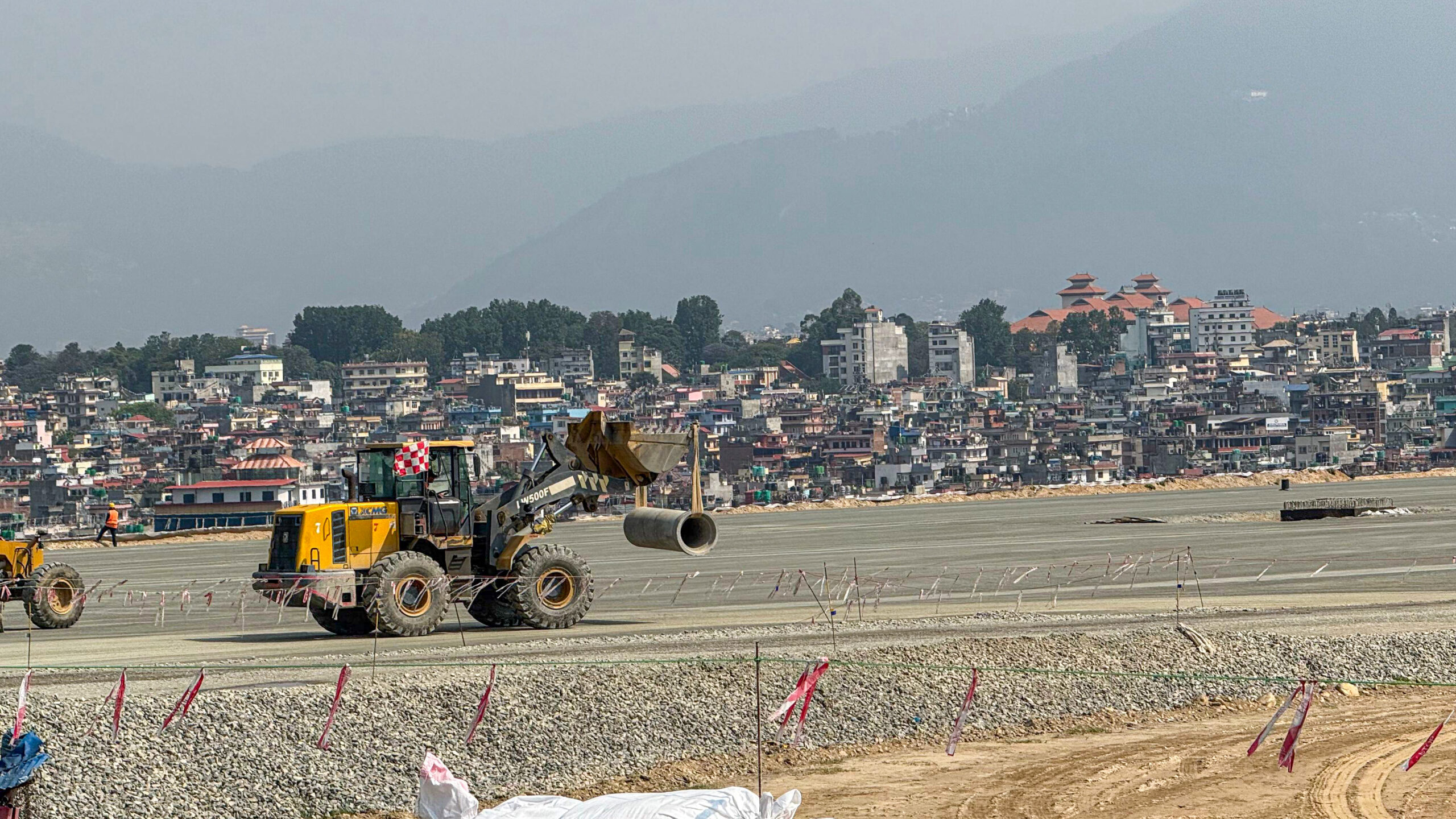 त्रिभुवन विमानस्थल स्तरोन्नतीको काम जारी, डेढ बर्षभित्र सबै काम सकिने