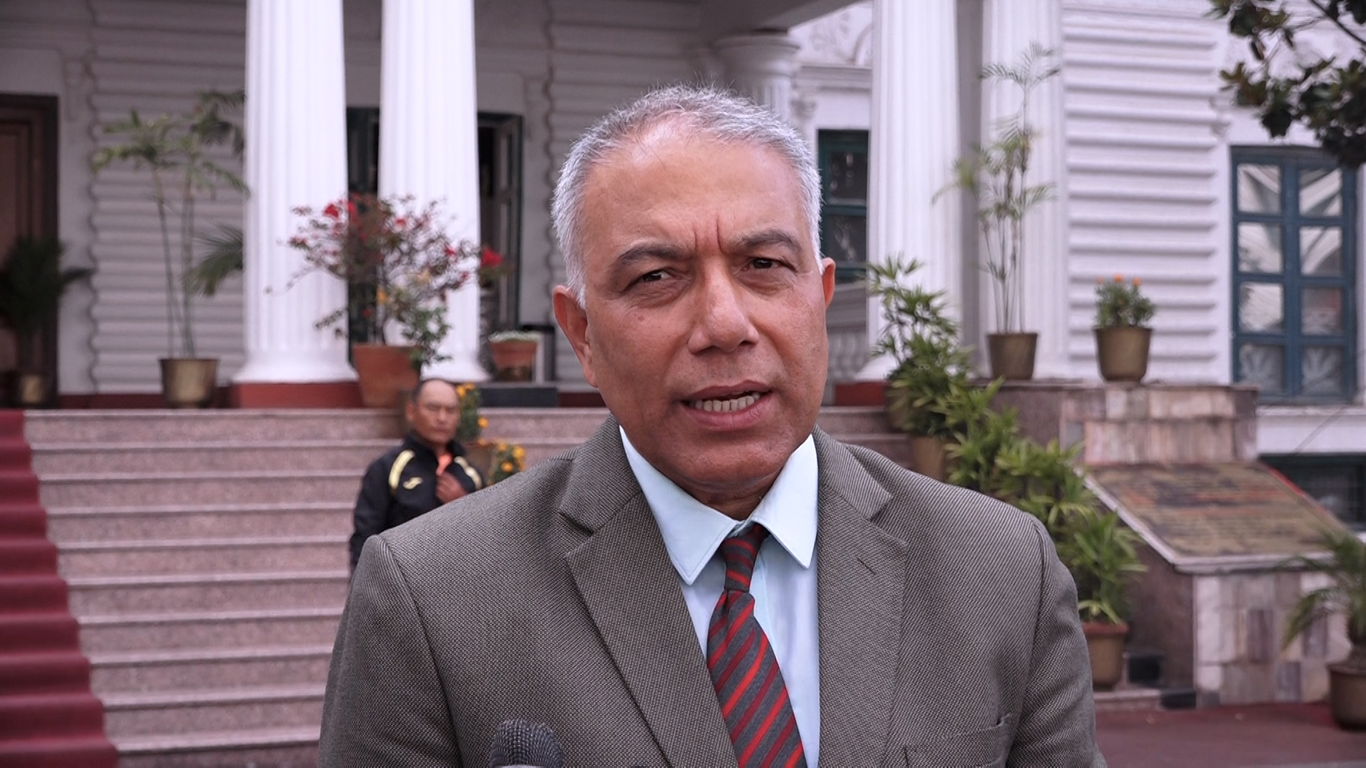 ‘लगानी बोर्डले सौर्य उर्जासँग सम्बन्धित आयोजना अध्ययन अगाडि बढाउने’