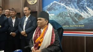 डा. विश्व पौडेलले नेपाल राष्ट्र बैंकको गभर्नरको रूपमा पदभार ग्रहण गरे, मौद्रिक नीति र सुपरिवेक्षण क्षमतालाई प्राथमिकता