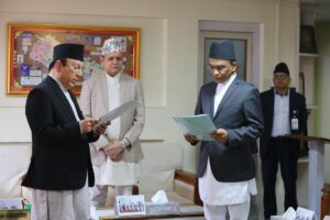 डा. विश्वनाथ पौडेलले नेपाल राष्ट्र बैंकको गभर्नरको पदभार सम्हाले