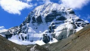 मानसरोबरको सिजन सुरू, कैलाश पर्वतका अझै ५ रहस्य गर्भमै