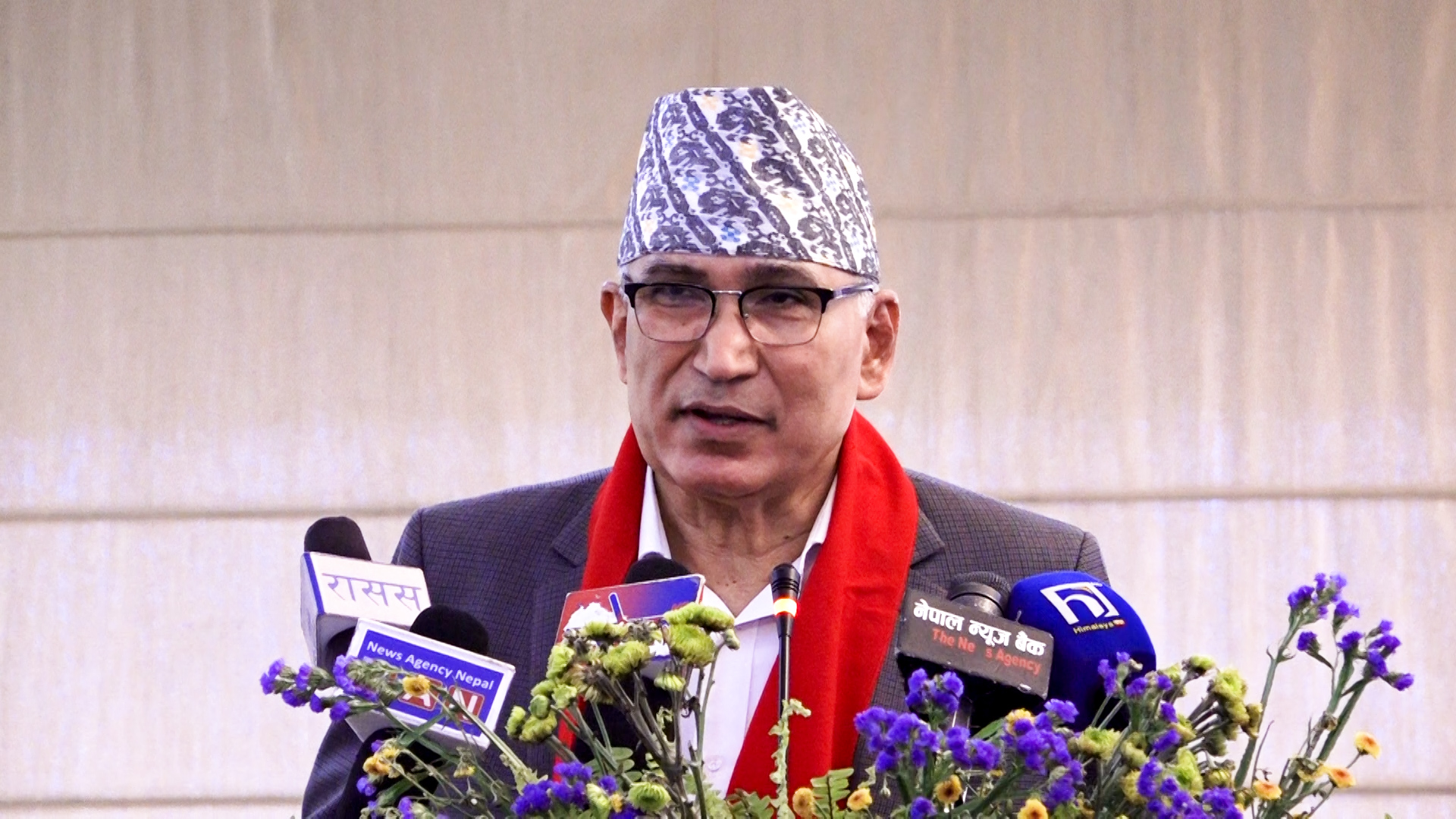 ‘विकास आयोजनाहरूमा विनियोजित बजेटको प्रभावकारी कार्यान्वयनमा प्रतिबद्ध छु’ – अर्थमन्त्री पौडेल
