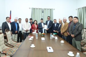 प्रधानमन्त्रीलाई सुनचाँदी व्यवसायीको ध्यानाकर्षण