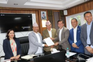 इप्पानको टोलीसँग ऊर्जामन्त्री खड्काले भने :‘ऊर्जा क्षेत्रको समस्या समाधानमा सरकार प्रतिबद्ध छ’