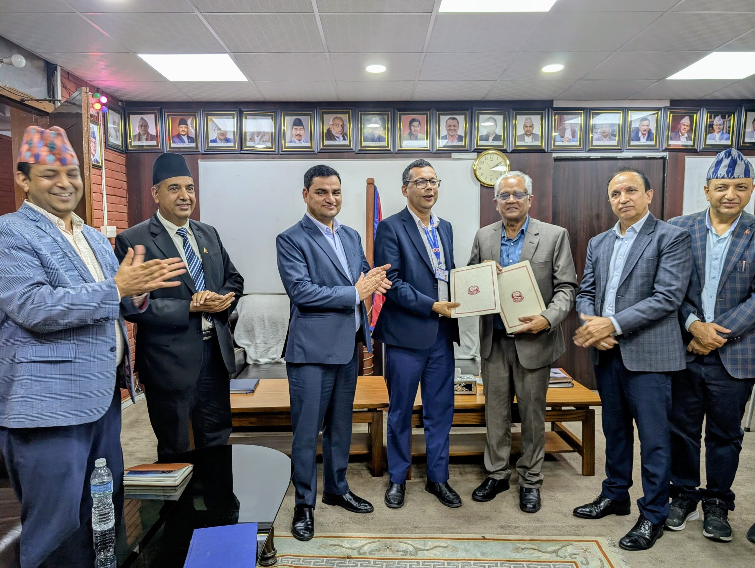 त्रिवि विद्यार्थी र प्राध्यापकलाई संघीय अस्पतालमा उपचार सुविधा, स्वास्थ्य मन्त्रालयसँग समझदारी