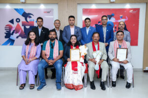 आईएमई लाइफ इन्स्योरेन्सद्वारा पहिलो एभरेष्ट क्लब बीजेता घिमिरे सम्मानित