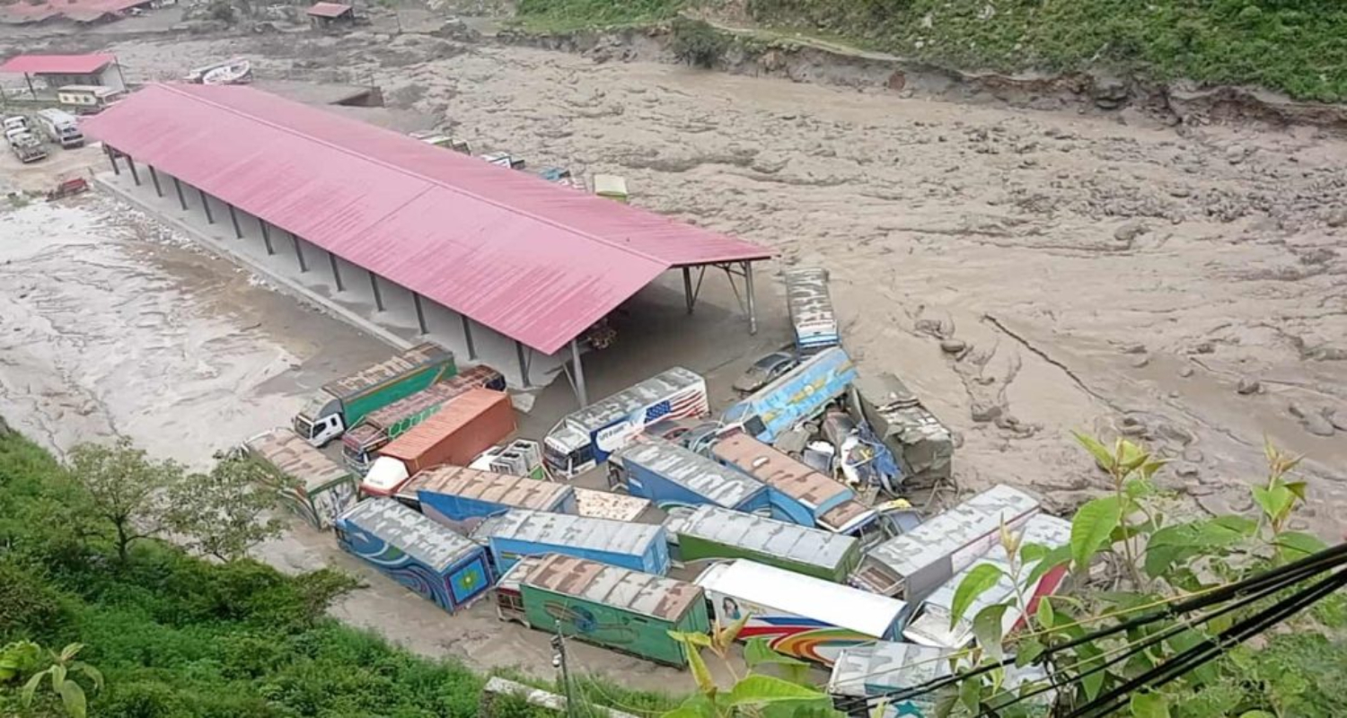 लंढेखोलाको बाढीबाट २८ करोडभन्दा बढीको बीमा दाबी, सात बीमा कम्पनीमा ६३ उजुरी