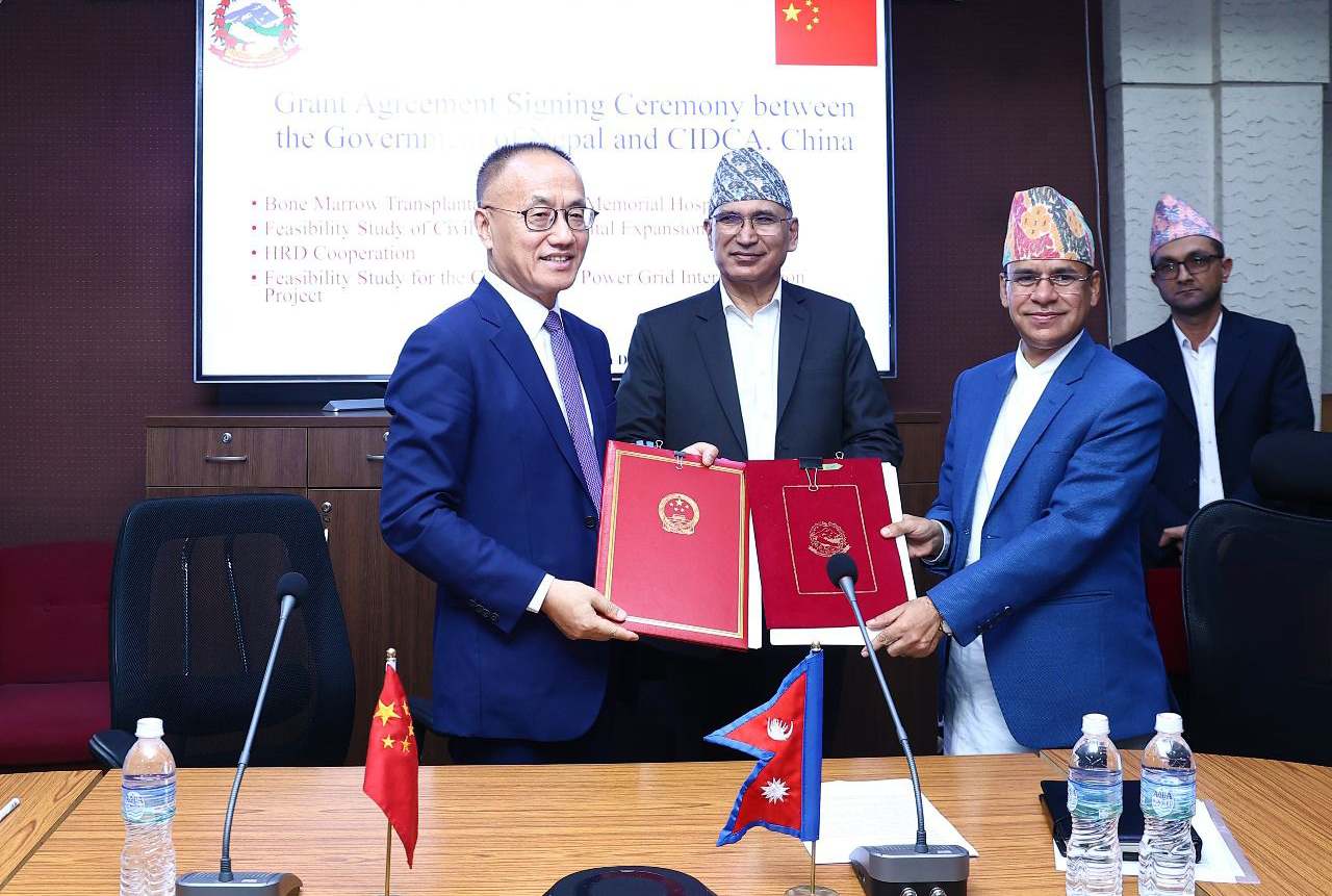 नेपाल–चीन सम्बन्धमा नयाँ उचाइ : चार परियोजनामा समझदारी, स्वास्थ्य, ऊर्जा र मानव स्रोत विकासमा ठूला सहकार्य