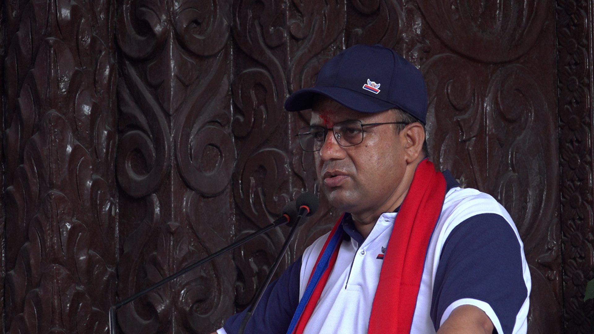 उड्डयन क्षेत्र व्यवस्थित नहुँदा पर्यटन क्षेत्र र अर्थतन्त्रमा असर परेको छ -मन्त्री पाण्डे