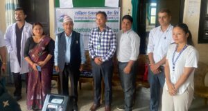 सांग्रिला डेभलपमेन्ट बैंकद्वारा रोल्पाको प्राथमिक स्वास्थ्य केन्द्रलाई अक्सिजन कन्सेन्ट्रेटर हस्तान्तरण