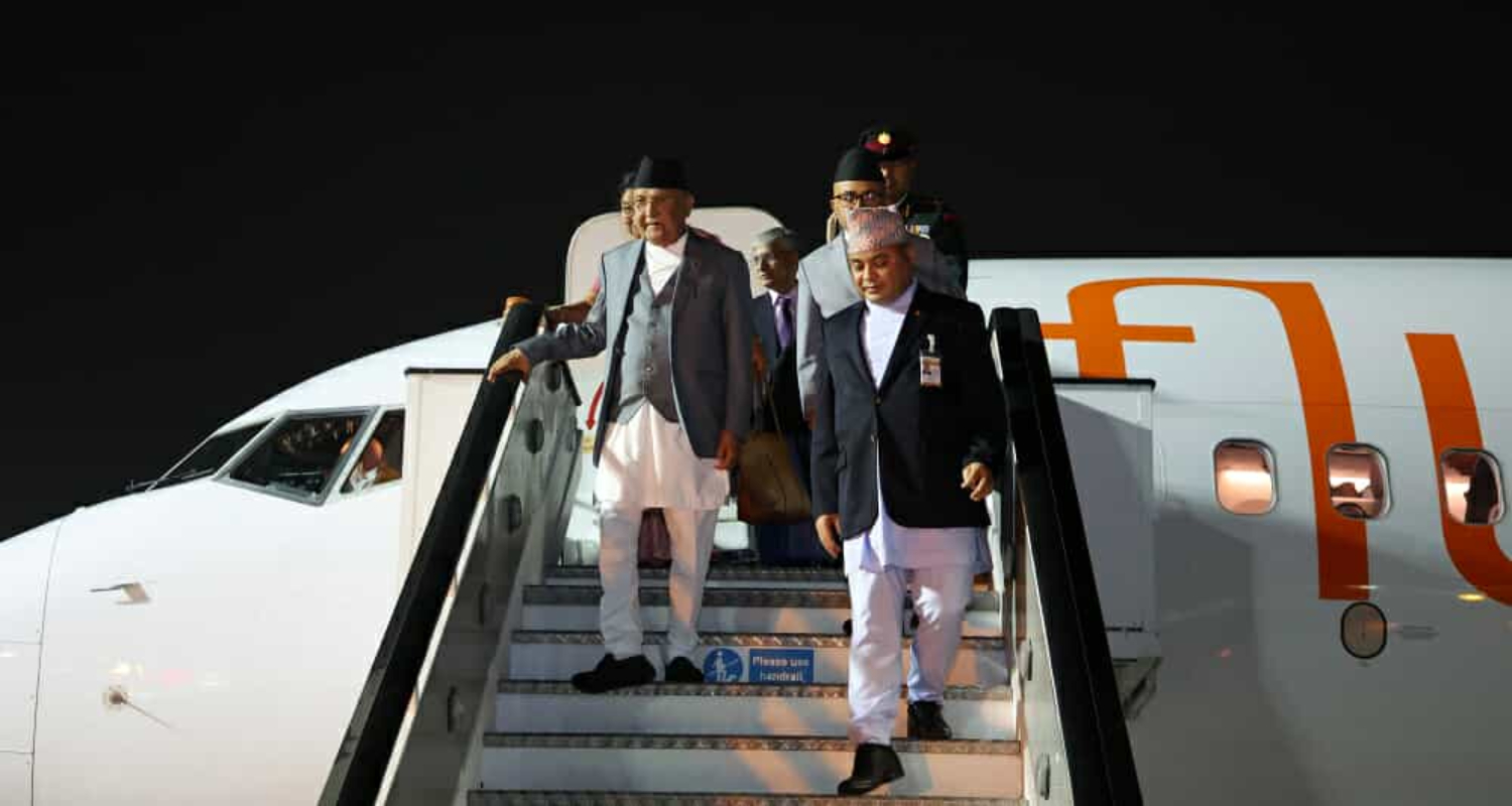 ओली दुबईमा अवतरण, अबाजाकाे यात्रा सुरु