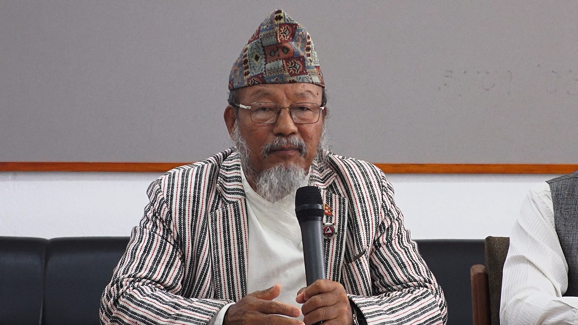 एआईको प्रयोग समयसापेक्ष रूपमा हुन जरुरी छ : कुलपति हार्तम्छाली