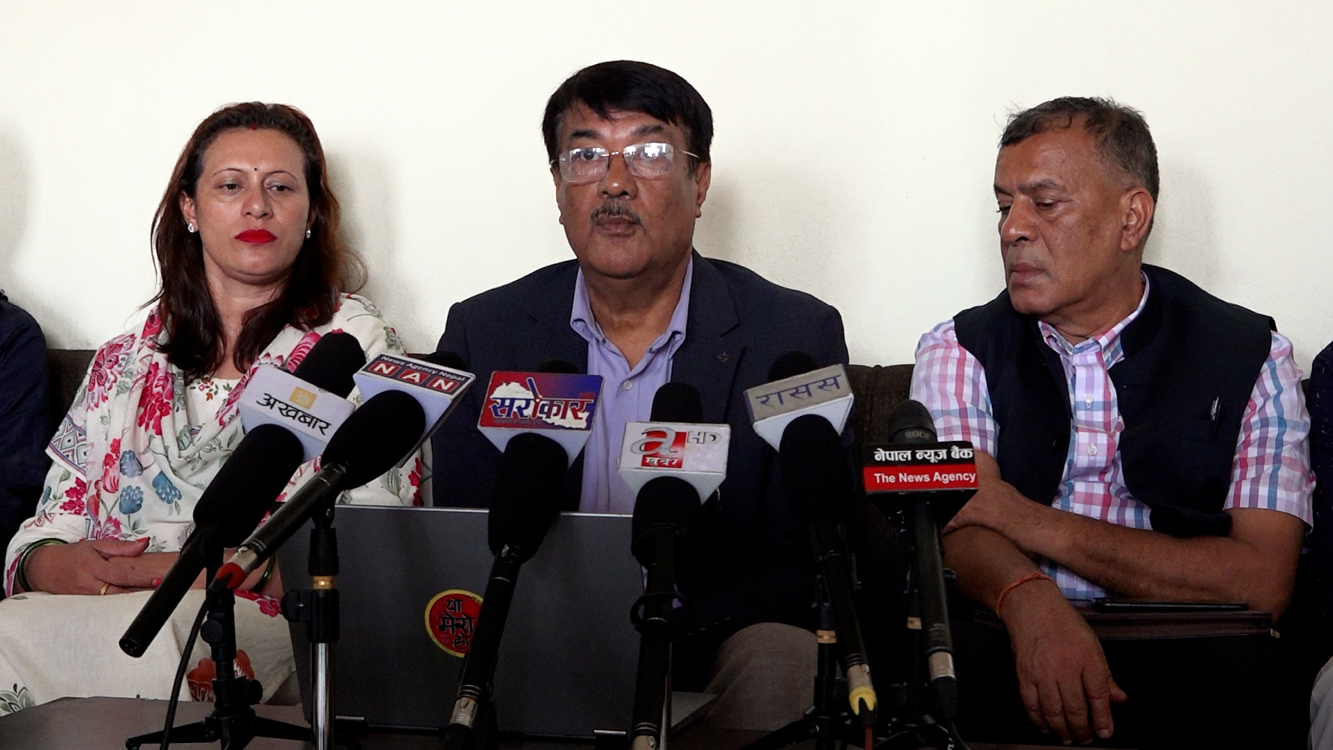 कांग्रेसको निष्कर्ष : संसद विघटन असंवैधानिक, उच्च स्तरीय आयोग गठनको माग