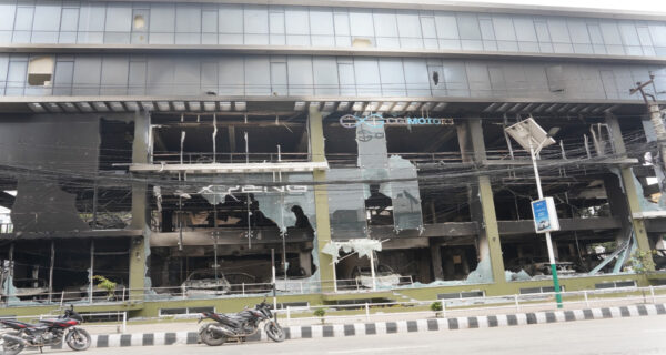 जेनजी आन्दोलनमा अटो शोरुममा ठूलो क्षति