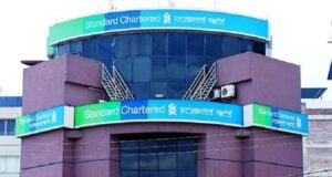 ‘सुस्त अर्थतन्त्रबीच पनि कर्जा बृद्धि: बैंकहरूको ‘एभर ग्रिनिङ’ रणनीति तीव्र’