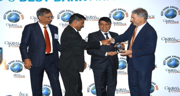ग्लोबल आइएमई बैंक ‘नेपालको उत्कृष्ट बैंक’ बने, ग्लोबल फाइनान्स अवार्ड २०२५ प्राप्त