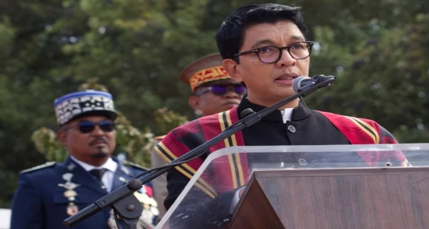 “मेडागास्करमा राष्ट्रपति भागे, सेना नियन्त्रणमा”
