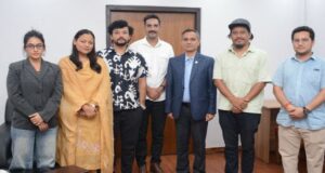 गृहमन्त्री अर्यालसँग कलाकारको भेट, चुनाव र न्यायबारे सुझाव