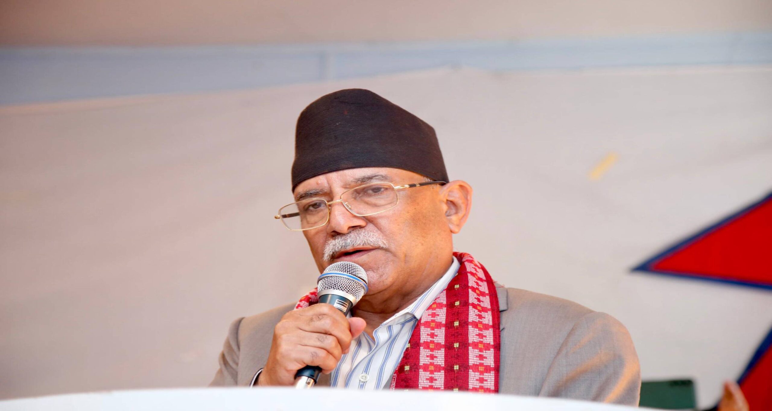 पूर्व डीआईजी सुवेदीमाथि सामाजिक सञ्जालमा गलत सूचना फैलाएको उजुरी