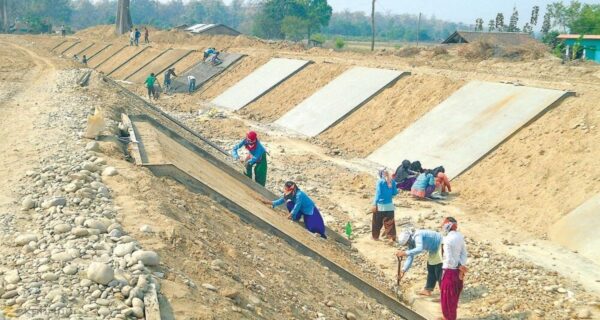 सरकारको ‘कैँची नीति’: सवा खर्ब विकास बजेट रोकिँदा अर्थतन्त्र थप संकटतिर