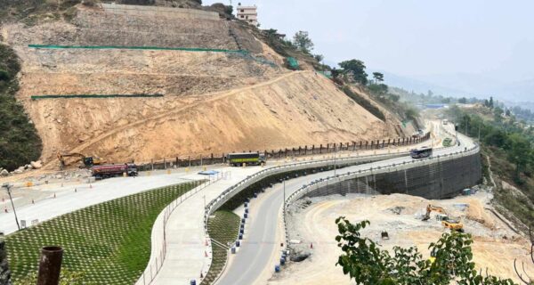 नागढुङ्गा सुरुङ सञ्चालनका लागि अन्तर्राष्ट्रिय टेण्डर, पाँच वर्षको मर्मत जिम्मा