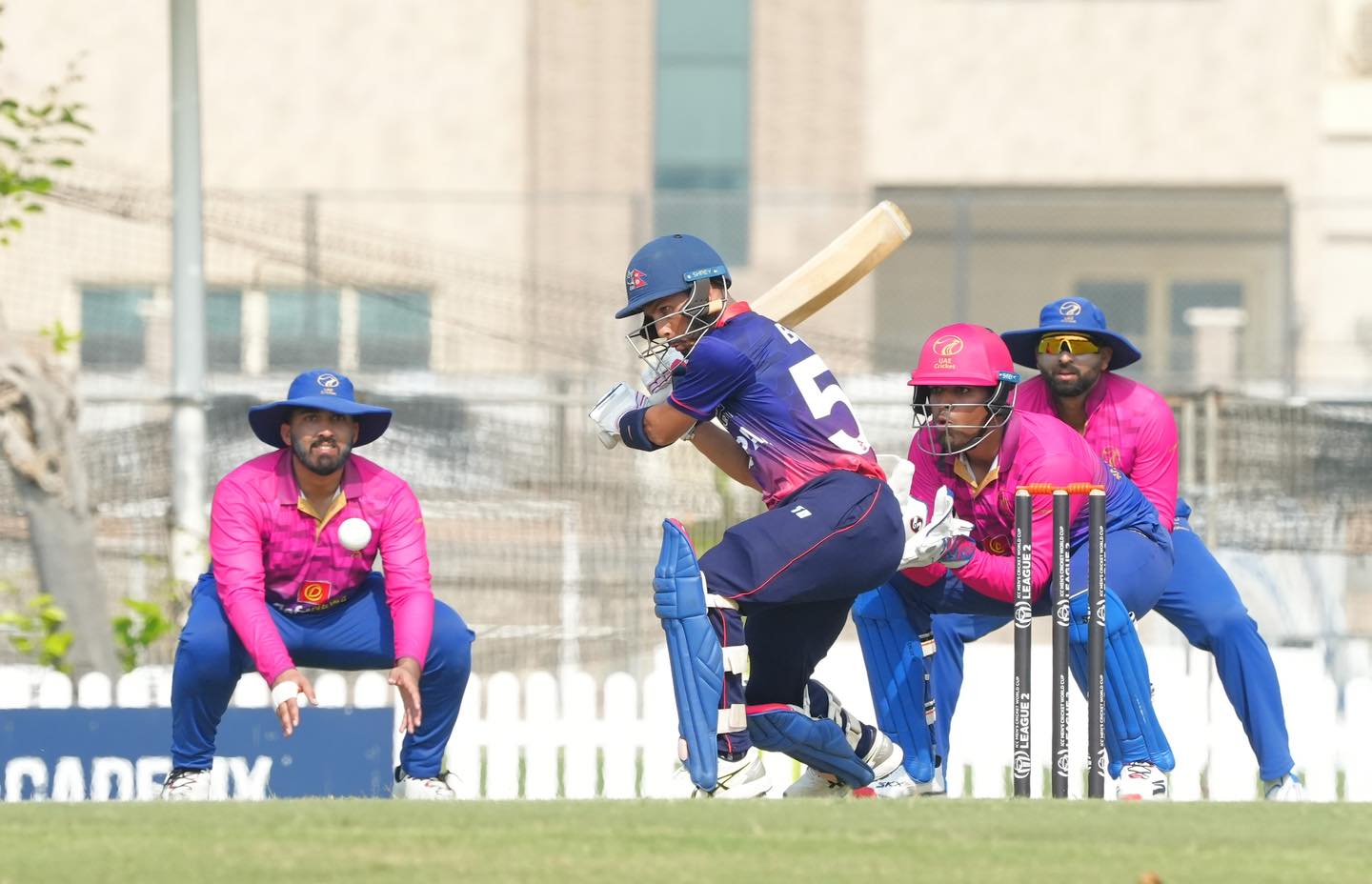 नेपालले युएईलाई दियो २४० रनको लक्ष्य