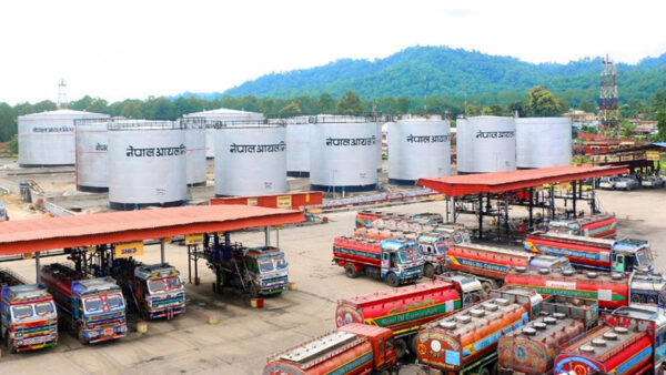 मटितेल र डिजेलको मूल्य घट्यो, हवाई इन्धनको बढ्यो