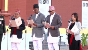 अन्तरिम सरकारद्वारा मन्त्रिपरिषद् विस्तारः चार नयाँ मन्त्रीले लिए शपथ