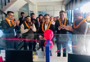 सन नेपाल लाइफ इन्स्योरेन्सको नारायणी क्षेत्रस्थित तीन शाखाको स्थान्तरण